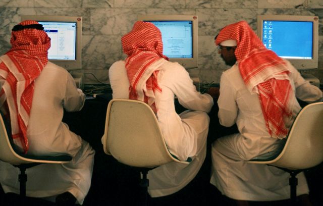 Το σκέφτεται και η Σαουδική Αραβία να «ρυθμίσει» το Youtube